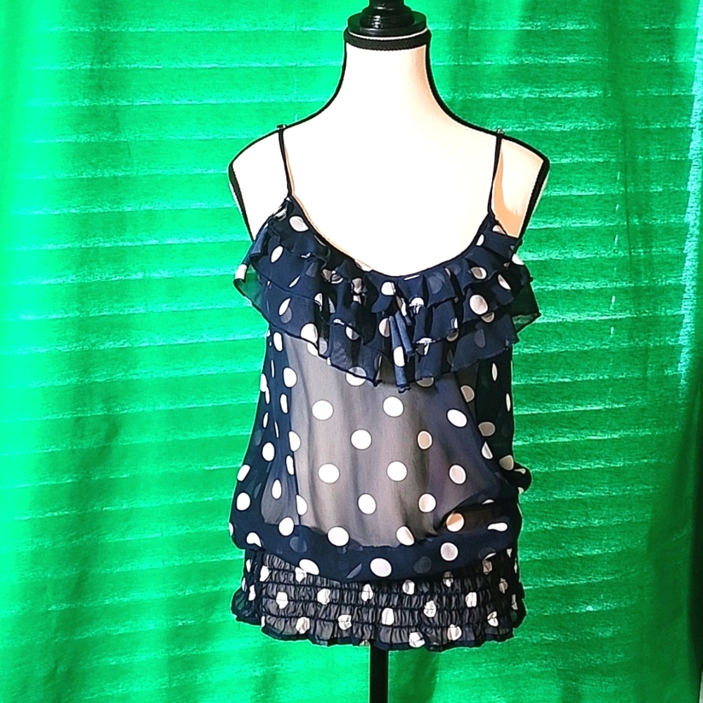 Paper tee blouse